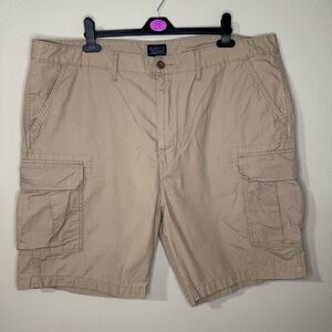 Men’s Levi’s Strauss Two Horse Band Beige Athletic Cargo Shorts Size 42